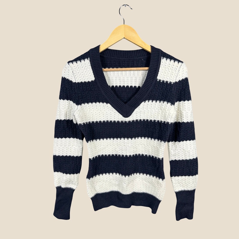 Navy White Striped V Neck Sweater Textured Knit Preppy Nautical Coastal Pullover
